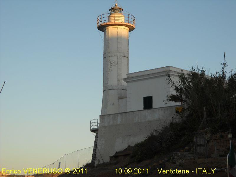 26 - Faro di Ventotene - Ventotene lighthouse - ITALY.jpg